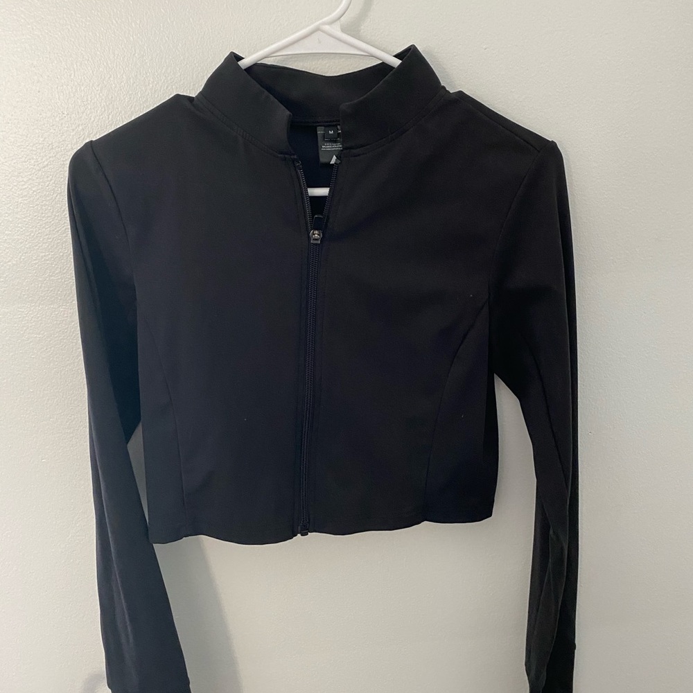 Balance Athletica Elevate Crop